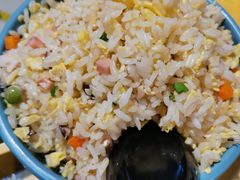 扬州炒饭-陈寔包子王·卤煮小肠·京味小吃(龙潭店)