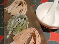 -南城十里潮汕鲜牛火锅·鲜虾生滚粥(融汇老商埠店)