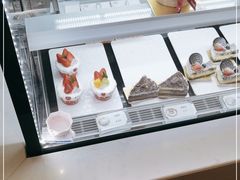 -花花卷卷·鲜食蛋糕(静安久光百货店)