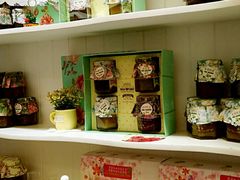 零售区-佟小曼手工茶饼坊(鼓浪屿1店)