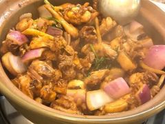 -胡须佬鸡煲四季火锅店(石厦西村直营店)