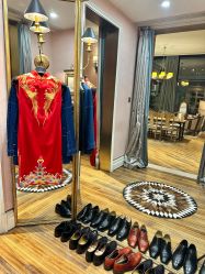 -胤一红帮手工西服定制(日湖店)