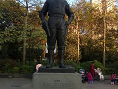 -英雄广场