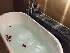 -快乐大桶水养生足浴SPA(前兴路店)