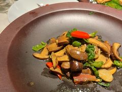 -泓0871臻选云南菜·味庄