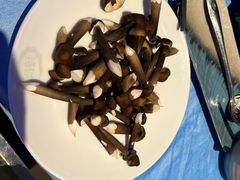 -千岛蚝高压锅生蚝·人参火锅(白云万达店)