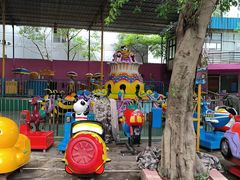 -顺德大良半月城游乐场