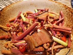 蕨菜炒腊肉-俏九州·小炒黄牛肉(华润万象汇店)