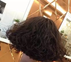 -唐荣护肤造型