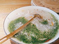 -蜜桃餐厅·伴山(湖滨商业街店)