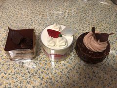 -好利来(新华百货店)