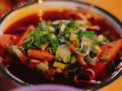 -拈签一笑黄牛肉辣卤串串