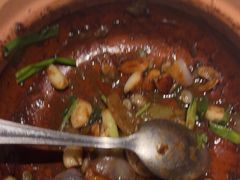 -八府香鸭·啫啫煲(华山路店)