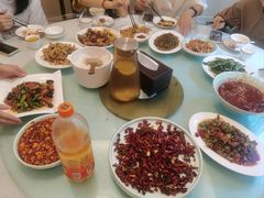 -川人川菜馆·小龙虾·鲜虾现做(黄山路店)