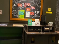 -星巴克臻选(南京金茂览秀城店)