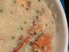 -臻鲜燕海鲜融合餐厅(金陵style店)