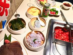 -海底捞火锅鲜切牛肉主题店(长寿路店)