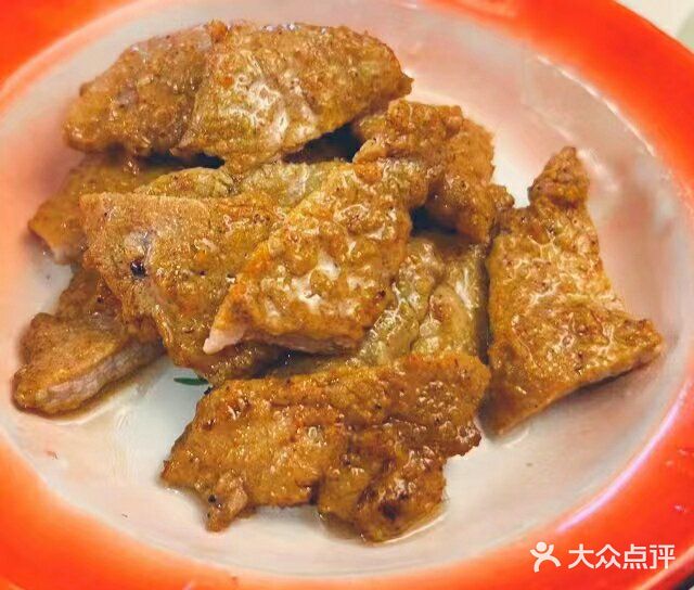 就喜欢这一口、就爱这个味[调皮]