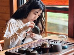 -梁子湖东篱老屋生态庄园
