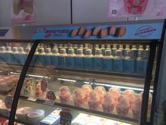 面包甜点陈列柜-味多美蛋糕(潘家园店)
