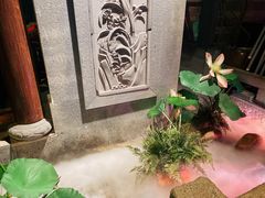 -韵秋荷(宝山龙湖天街店)