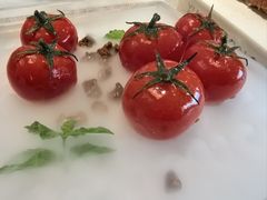番茄脆菇沙拉-小大董·烤鸭(王府井apm店)