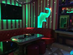 iphone_upload_pic-米乐星世界KTV