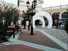 -佛罗伦萨小镇广佛名品奥特莱斯(疏港路店)