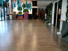 -LikingFit24小时健身•普拉提(张江店)