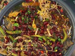 -阆辣荟餐饮(老味道8年·古城店)