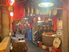 -鱼窝棚柴火铁锅炖(富山屯店)