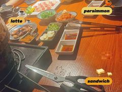 -山之屋炭火烧肉·生啤畅饮(大朗万科中央公园店)