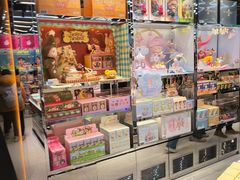 -泡泡玛特POPMART(侨福芳草地店)