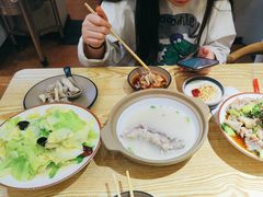 -叁煨蹄花·下饭盐帮菜(人民广场店)