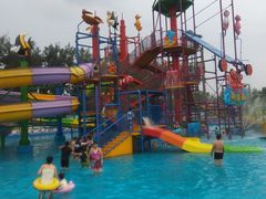 -沈阳龙润夏宫温泉水乐园