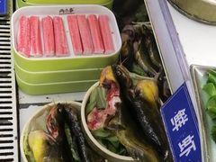 -两三事小郡肝串串香火锅(桂庙店)