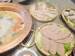 -阿婆情腊排骨火锅·野生菌季(古城旗舰店)