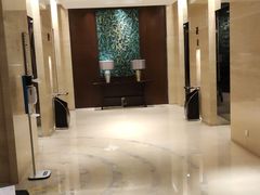 -乐咖啡西餐厅(太湖皇冠假日酒店)