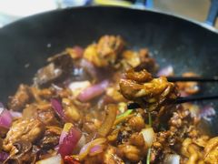 -胡须佬鸡煲四季火锅店(石厦西村直营店)