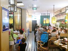 大堂-湘当有饭剁椒鱼头(昆山招商花园城店)