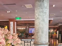 -八府香鸭·啫啫煲(华山路店)