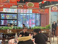-洪霞餐馆·川菜·鲜货现炒(两江春城店)