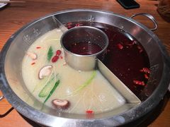 -佬土鹅肠火锅(解放路店)