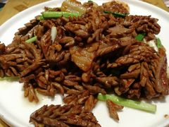 爆炒腰花-闫府私房菜·百年鲁菜(恒隆店)