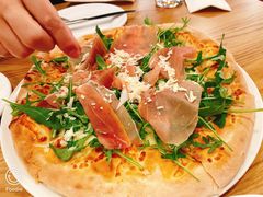 -城市大道红炉披萨烘焙坊