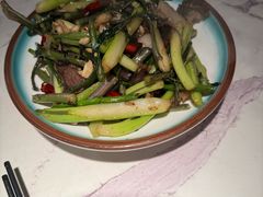 -小凤庭·地道湖北菜武昌鱼·藕汤(38年黄鹤楼店)