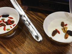 -乡土特色.冷锅鱼.牦牛肉汤锅