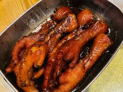 弄堂里的卤鸡爪-弄堂里(雨花客厅店)