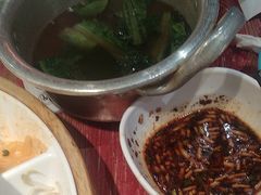 -怪噜范·老贵阳街头名小吃(鸿通城店)