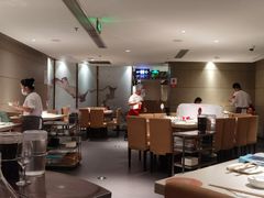 大堂-海底捞火锅鲜切牛肉主题店(长寿路店)